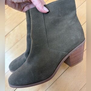 Susina Olive Green Suede Heeled Boots